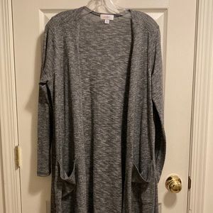 🟡🟡 LuLaRoe Women’s Long Sleeved Grey Cardigan (Size L)
